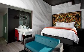 Hotel Sky